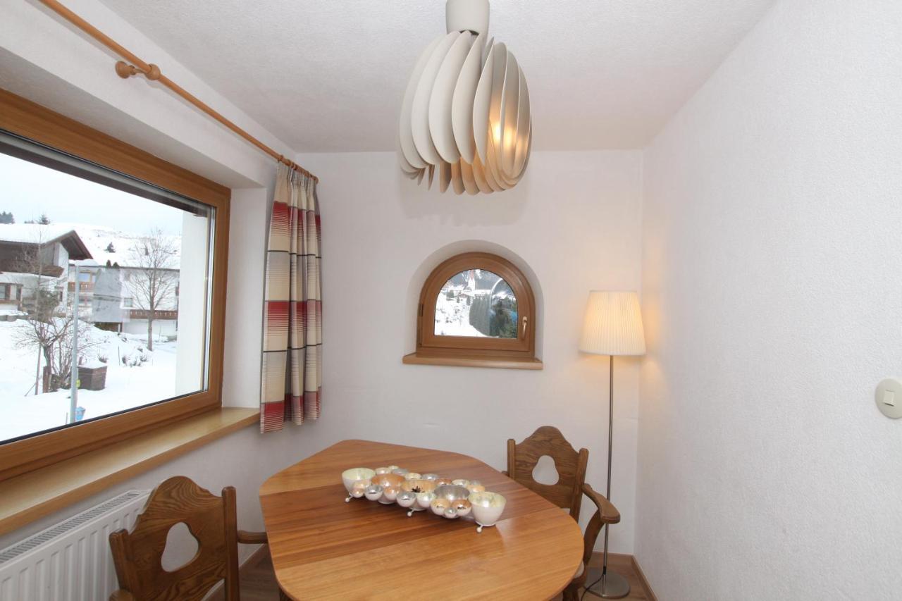 Haus Schoene Aussicht Berwang Extérieur photo